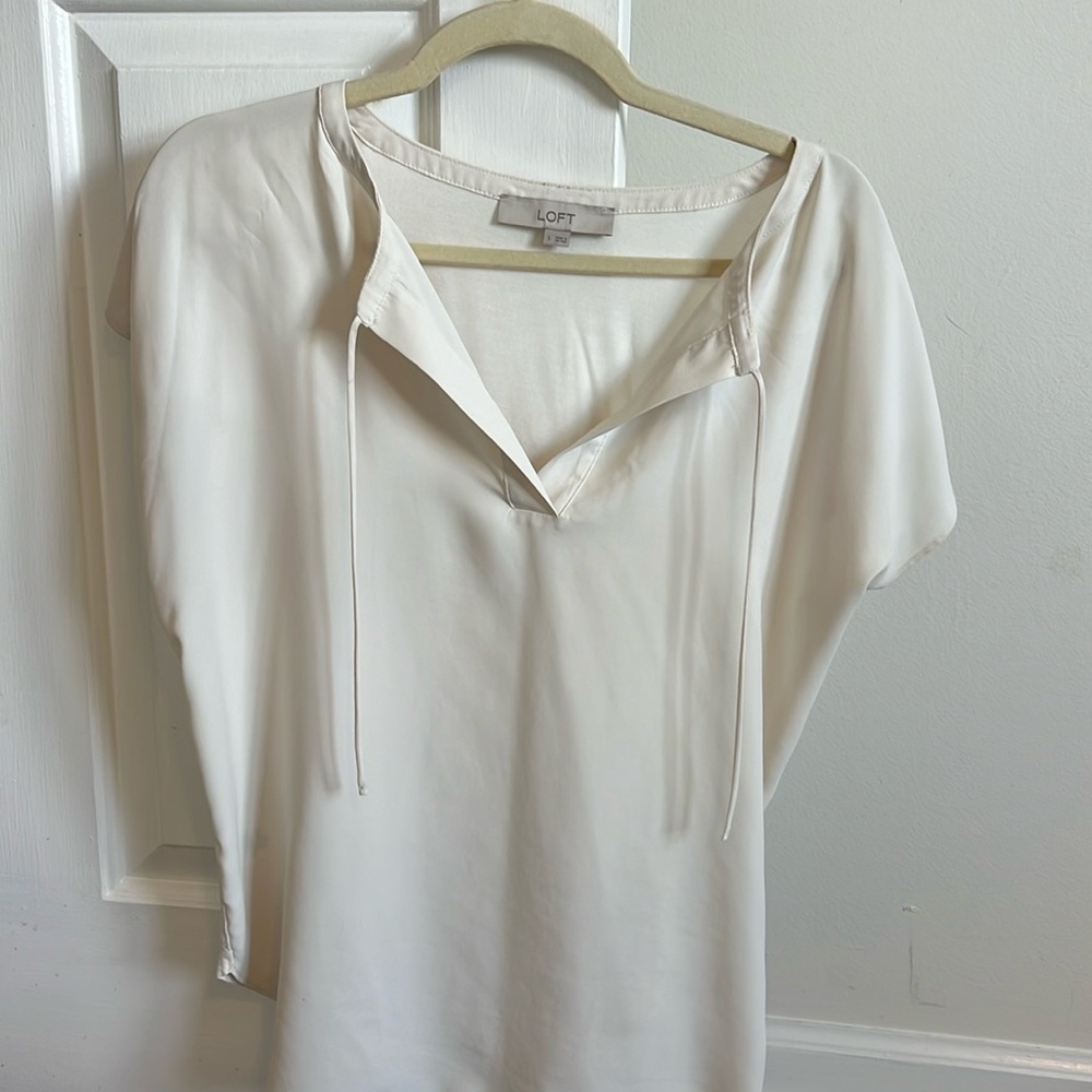 LOFT cream shirt - small